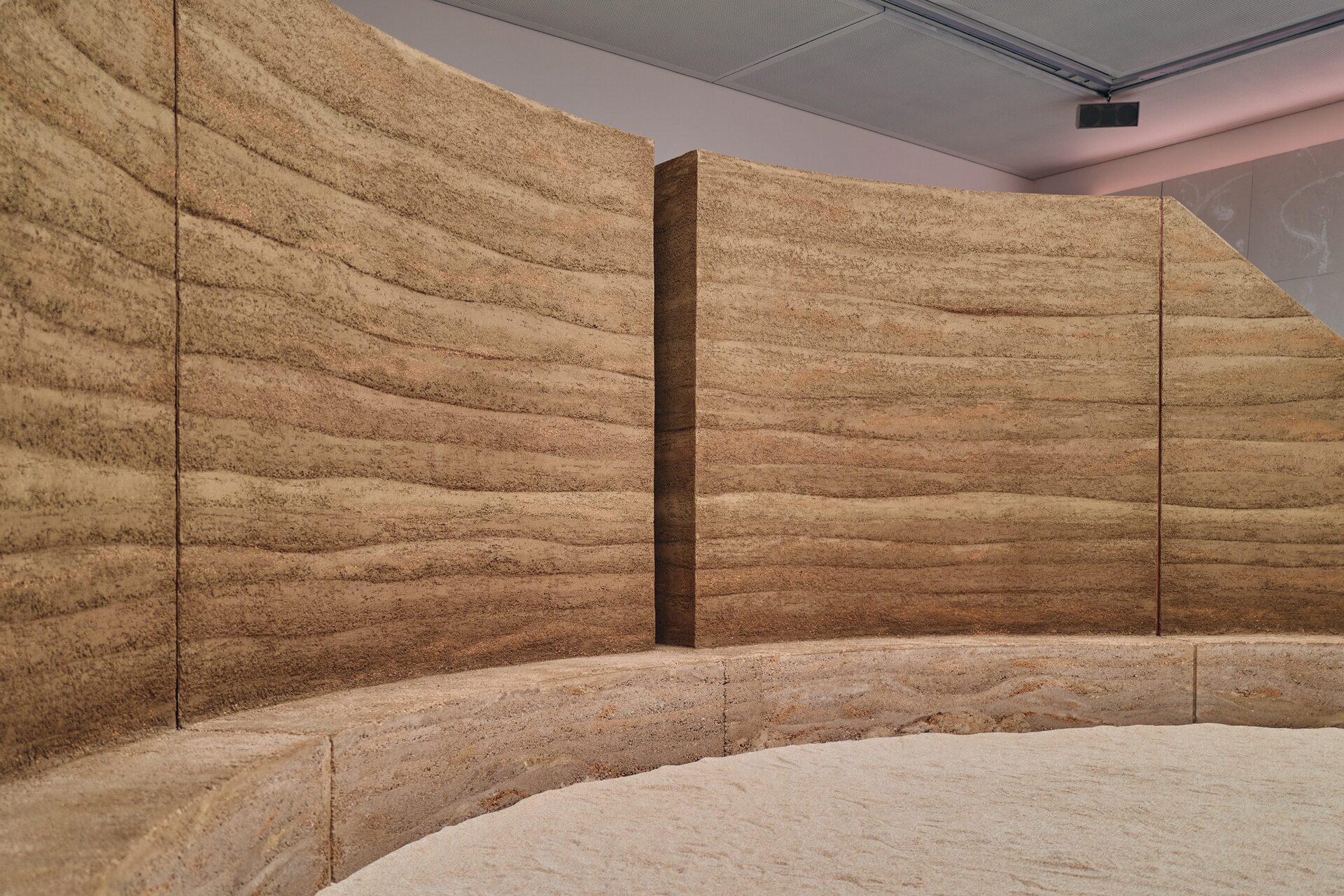 HOME - Australia Pavilion - Peter Bennets016
