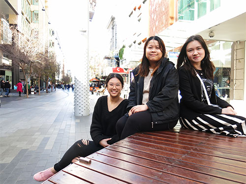 2019 Superstudio winning team Thanh Dang, Emmeline Yip, Yi (Zoe) Zheng from Adelaide University