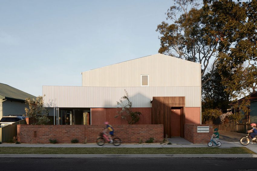 Maggie Street | Curious Practice | Photographer: Alex McIntyre