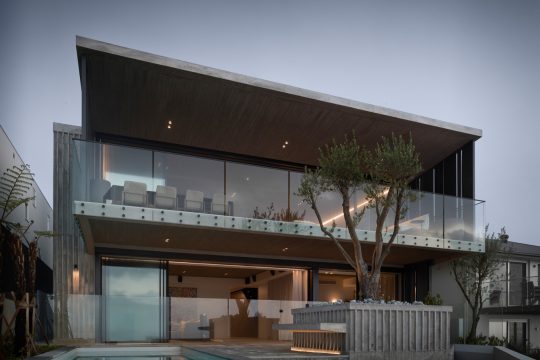 00_Killcare Heights Escarpment House_Matt Thitchener Architect_Luke Butterly Killcare Heights Escarpment House | Matt Thitchener Architect | Photographer: Luke Butterly