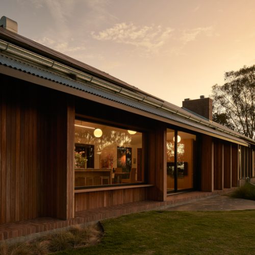 House in the Dry | MRTN Architects | Photographer: Anthony Basheer