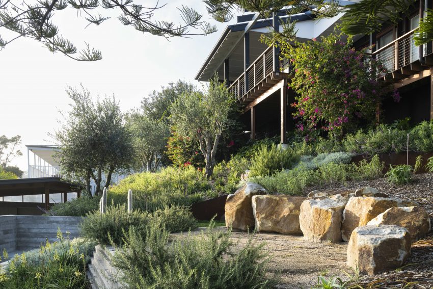 Avoca Beach House | Dianna Thomas architect | Photographer: Brigid Arnott