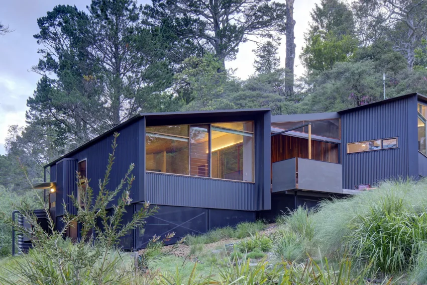 Eco-House Leura | Marra + Yeh Architects | Photographer: Brett Boardman