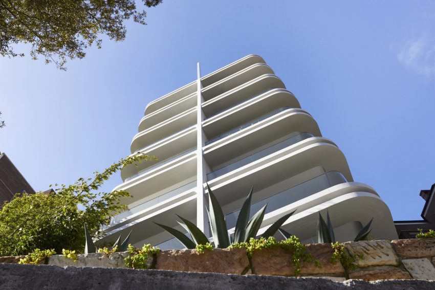 Pointe | Luigi Rosselli Architects | Photographer: Martin Mischkulnig