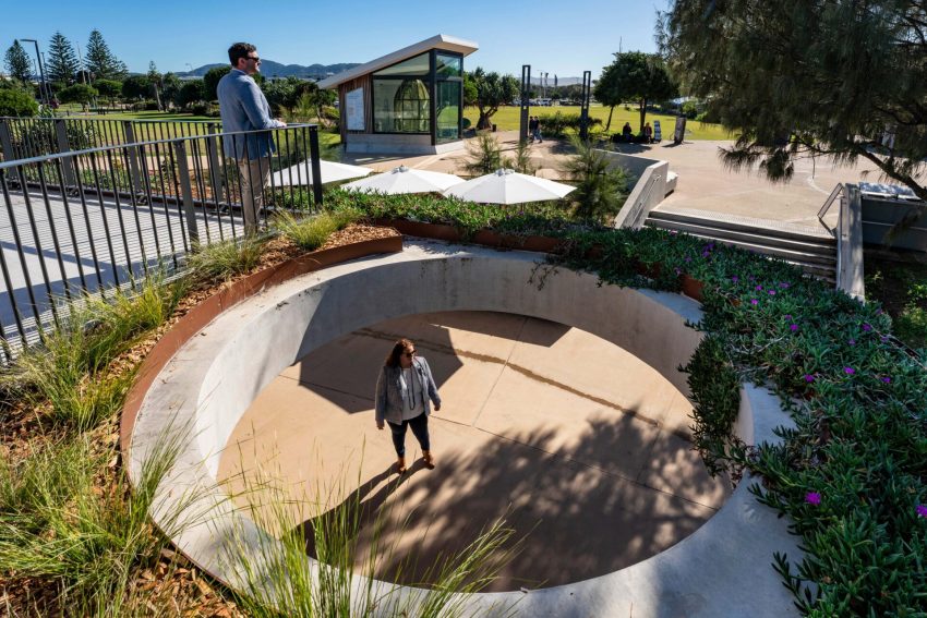Coffs Harbour Jetty Foreshore Community Building | King and Campbell | Photographer: David Toobey