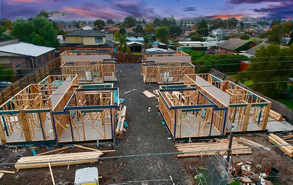 Construction of Brick Veneer town houses in Melbourne